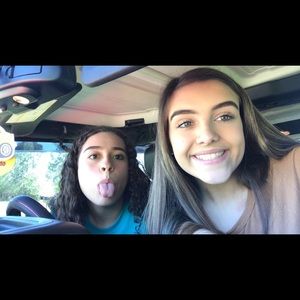 Meet your Posher, Jillian